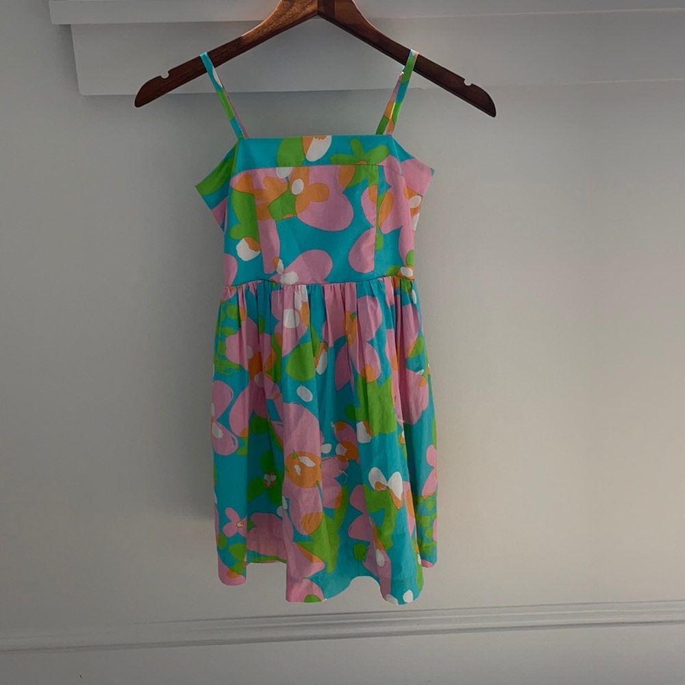 Brand: Lily Pulitzer Size: 12